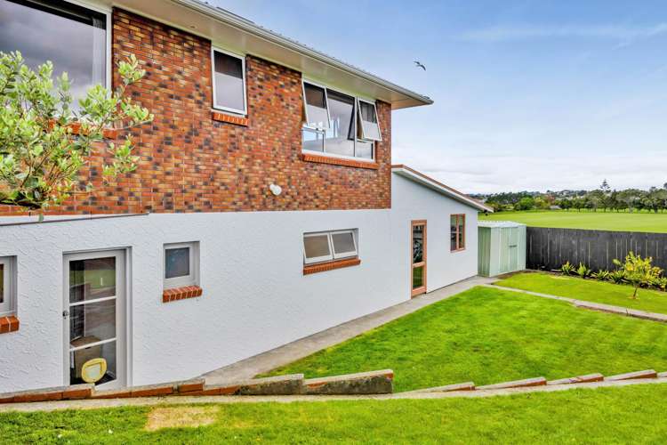 12a Julian Place Westown_29