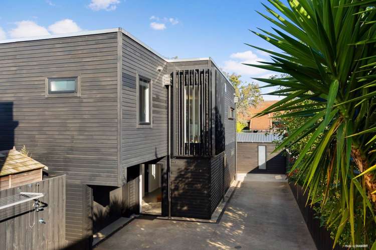 1/9 Earnoch Avenue Takapuna_6