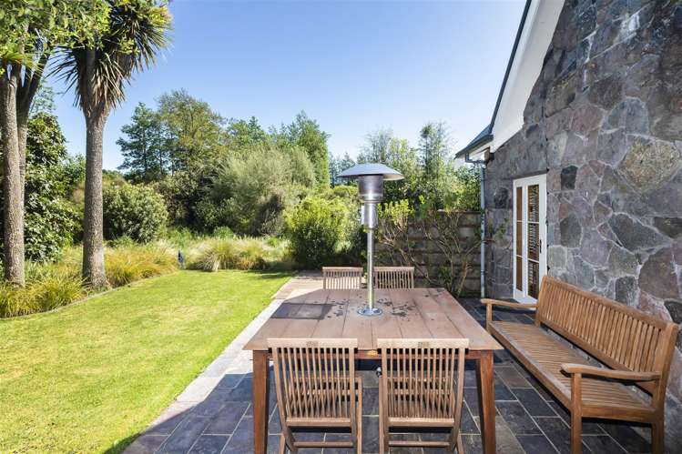 407 Halkett Road West Melton_22