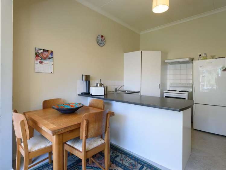 67 Nairn Street Mount Cook_5