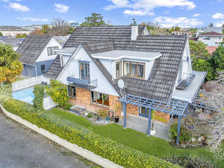 609 Roberts Street_0
