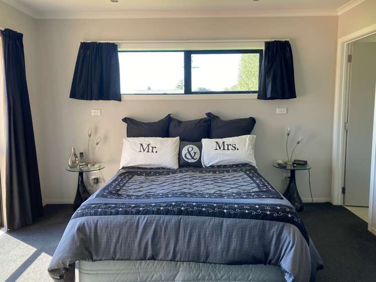 2 Joll Street Waitara_11