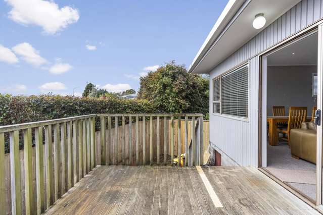 2/119 Ridge Road Howick_1