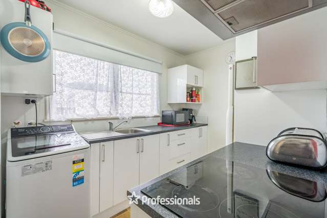 15/1079 High Street Taita_2