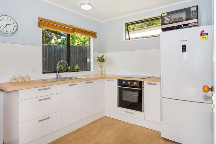 2/56 College Road Northcote_5