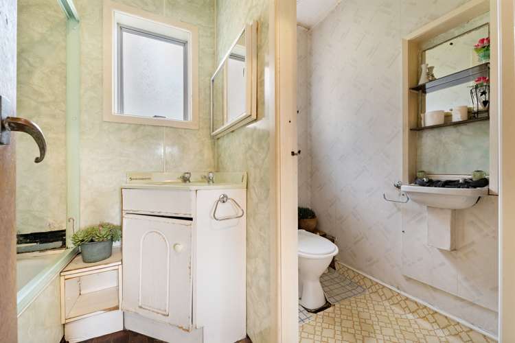 1/85 Lake Road Northcote_12