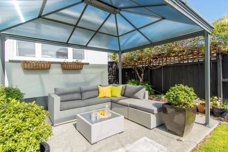 19a Pemberton Crescent Greerton_2