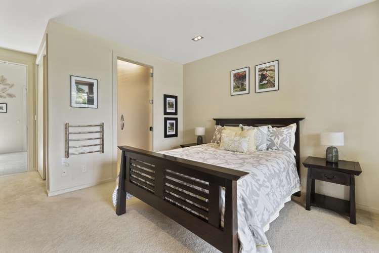 15 Tarahunga Road Levin_21