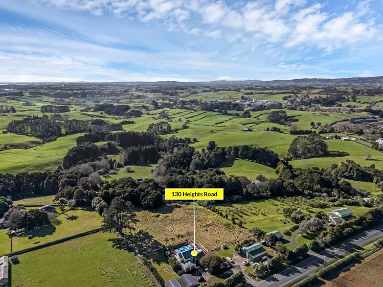 130 Heights Road Pukekohe_52