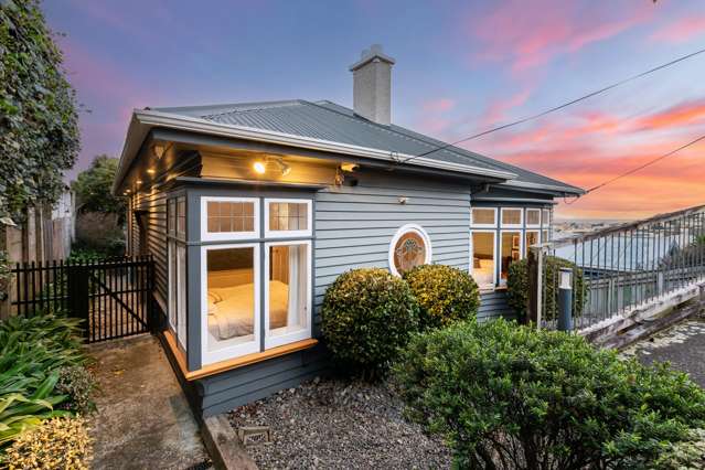 Single-Level Living with Stunning Sea Views