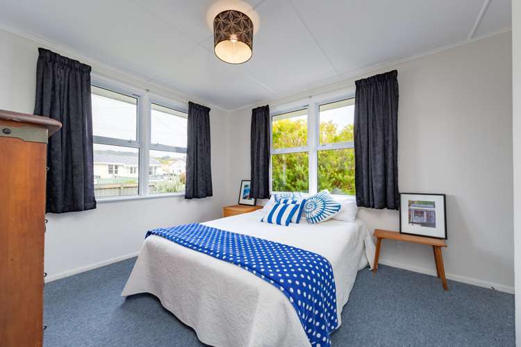 36 Whanga Crescent Titahi Bay_15