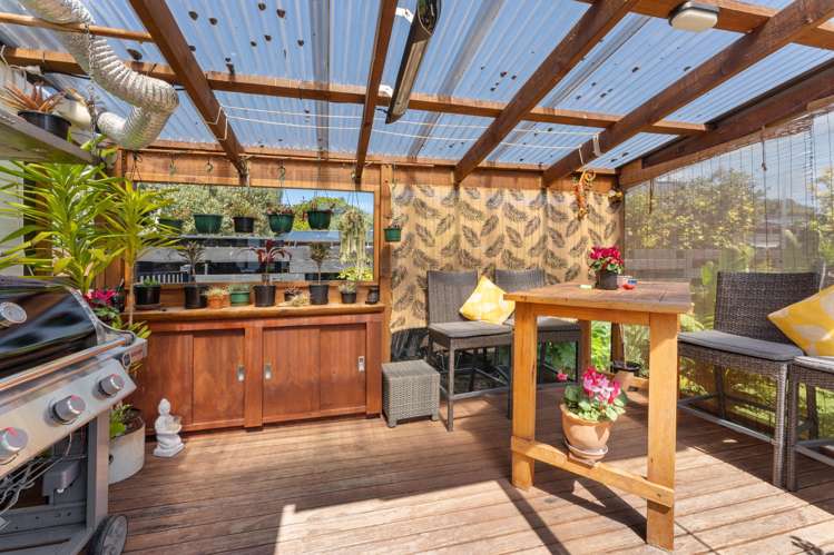 13 Knights Grove Otaki_19