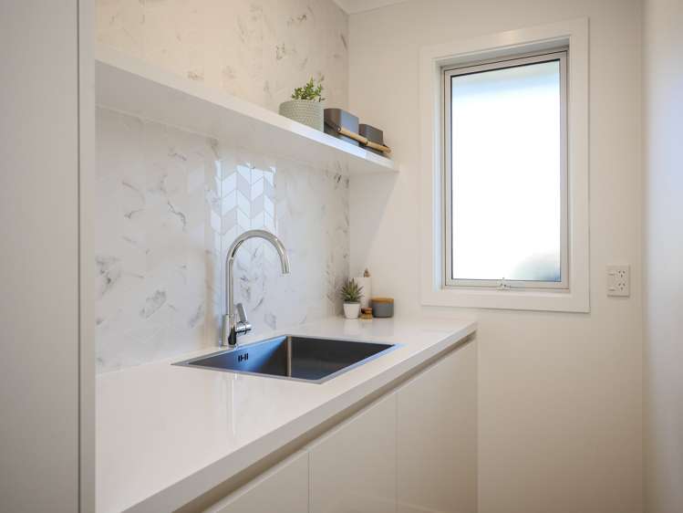 3 White Hart Lane Mosgiel_17