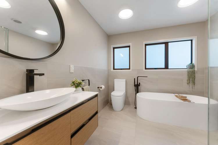 30 Meadowvale Avenue Forrest Hill_18