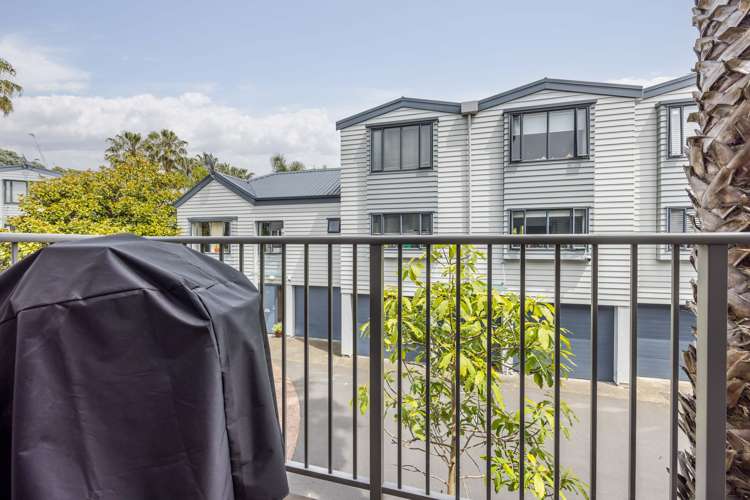 1 Dovedale Place Parnell_18