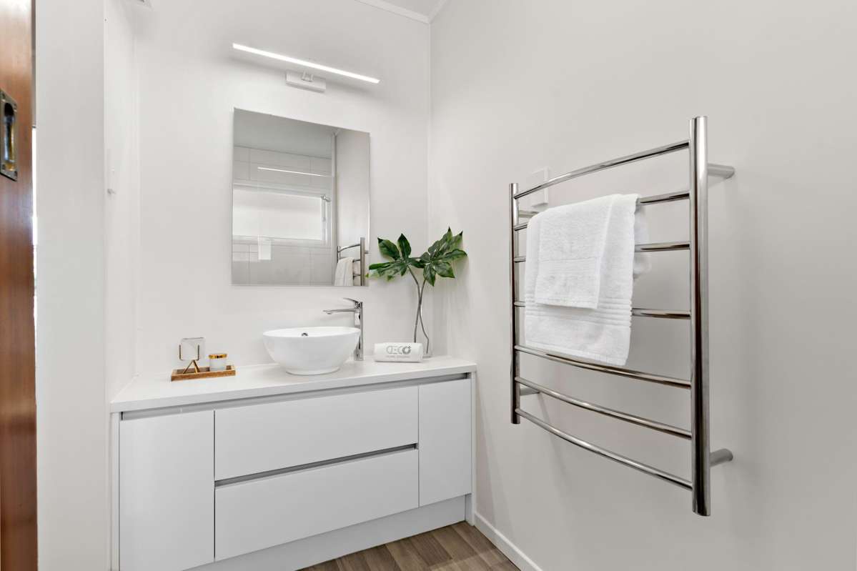 10/16 Inkerman Street_5