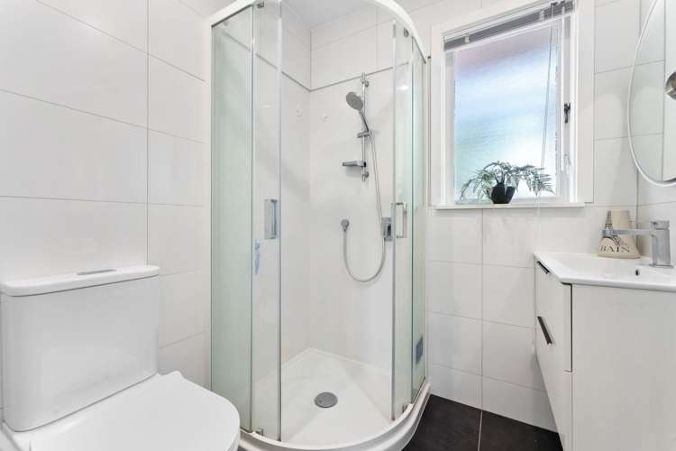 1/73 Bond Crescent Forrest Hill_13