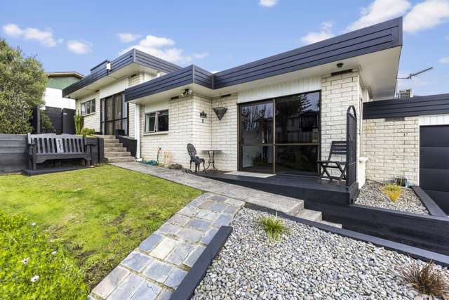 19 Glendale Drive Dinsdale_1