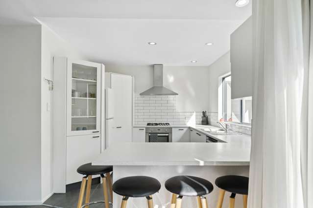 7 Joseph Banks Drive Whitby_3