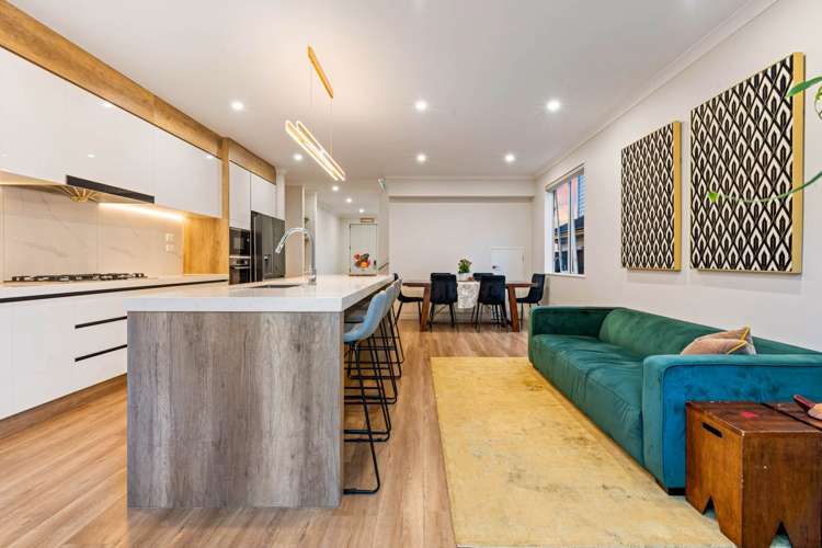 114 McQuoids Road Flat Bush_5