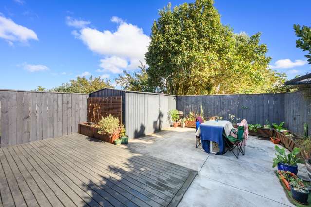 7 Westmere Place Takaro_2