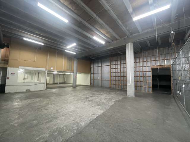 Warehouse/11-15 Railway Street Newmarket_1