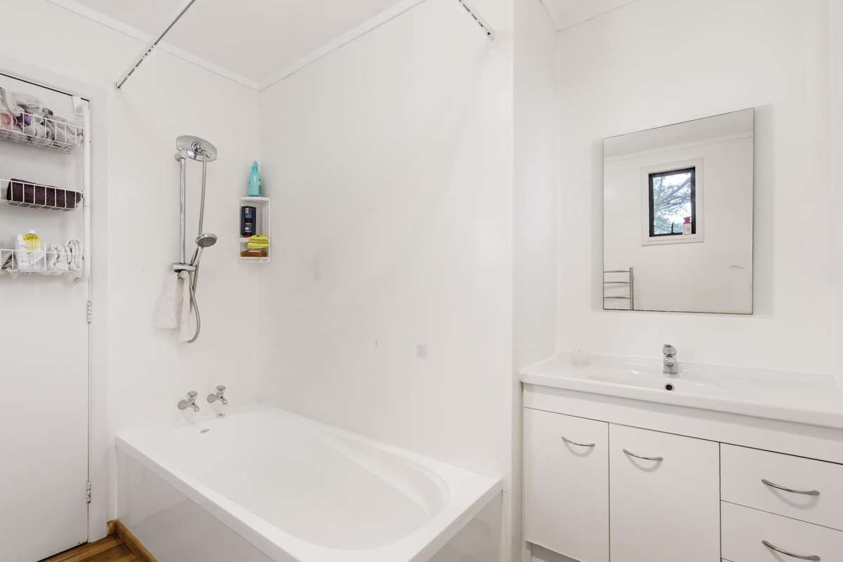 1/17 Kotare Street_5