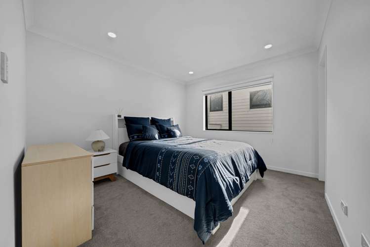 2A Ballyalton Crescent Flat Bush_21