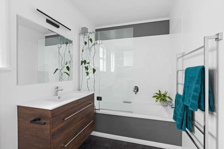 73 Coverdale Street Onekawa_21