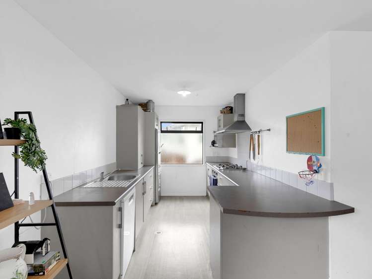 15B Greensboro Street Hamilton East_5