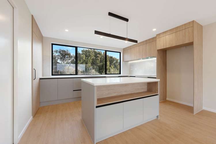 D/4202 Great North Road Glendene_1