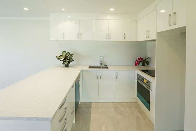 2/11 Crosher Place Silverdale_4