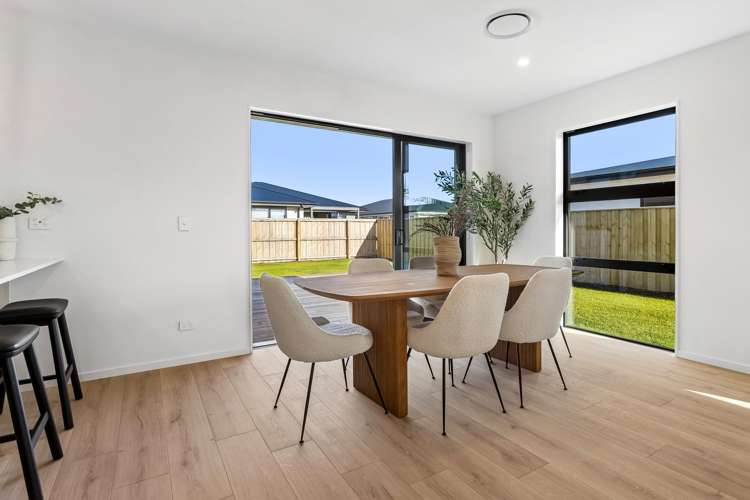 50 Benashet Drive Lincoln_10
