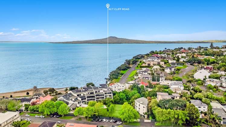 16/7 Cliff Road Saint Heliers_28