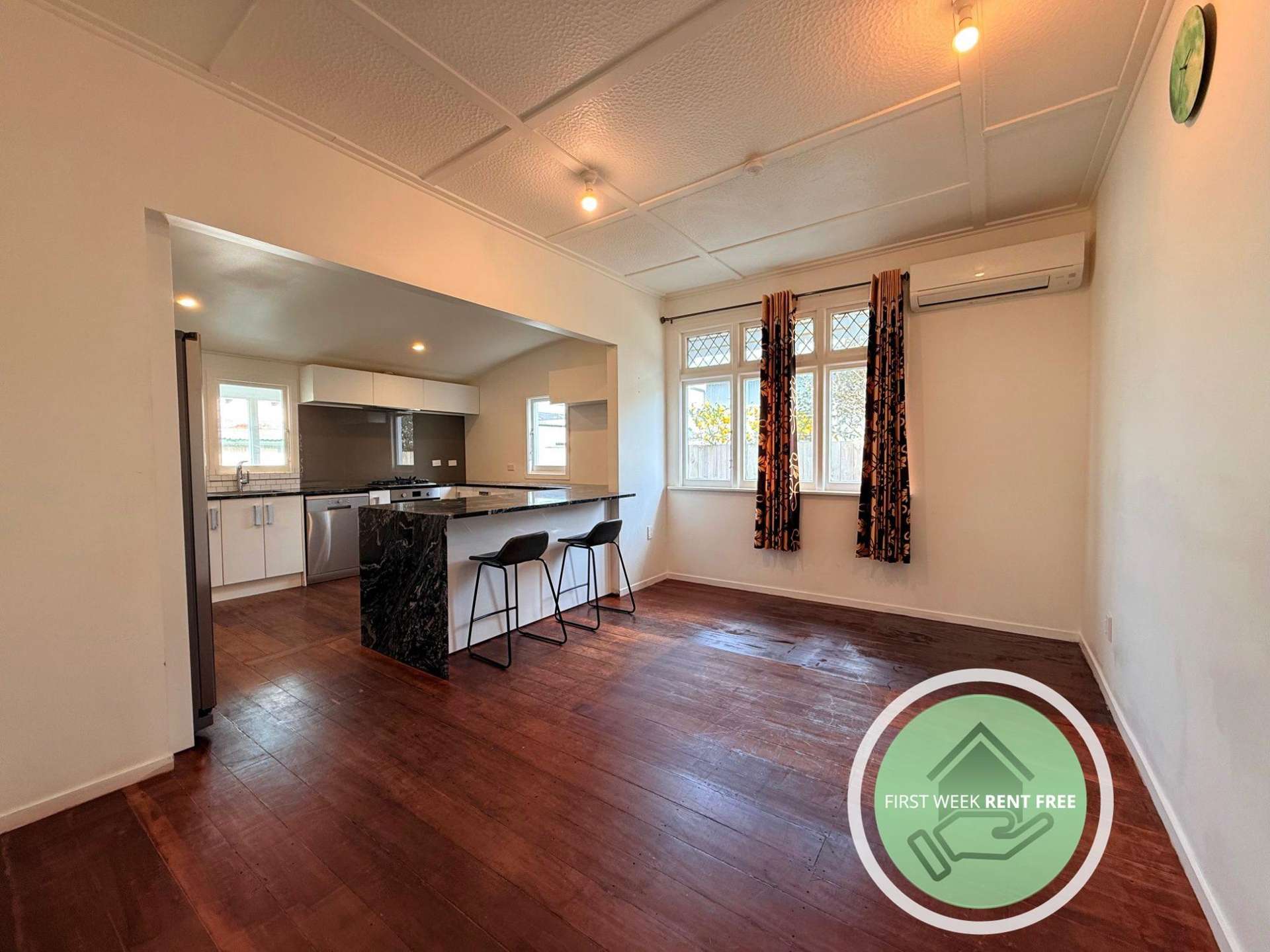 36 William Street Petone_0