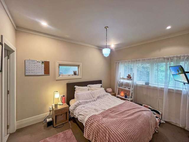 194 Green Lane West Greenlane_4