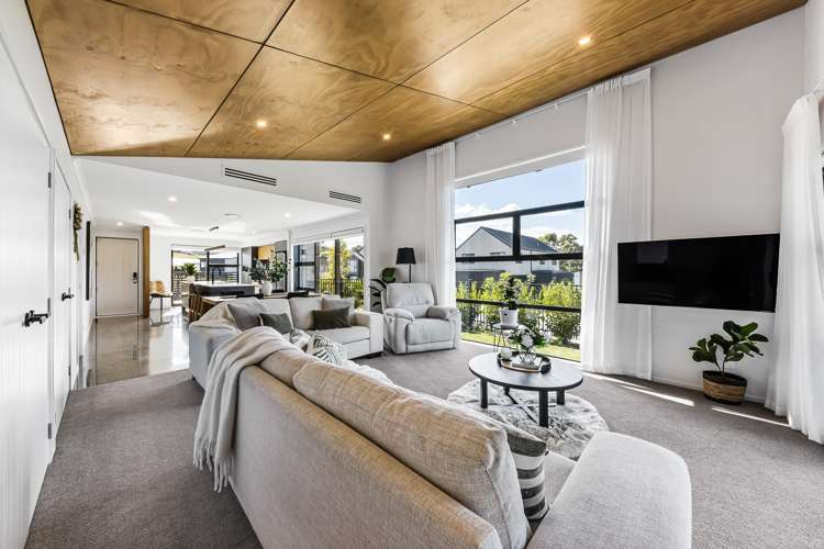 2 Poroporo Lane Wainui_7