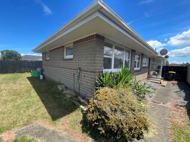 2/57 Orams Road Hillpark_1