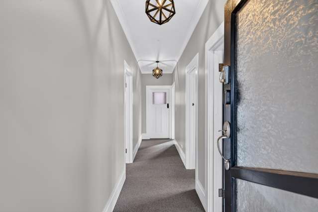 203 Carlyle Street Napier South_3