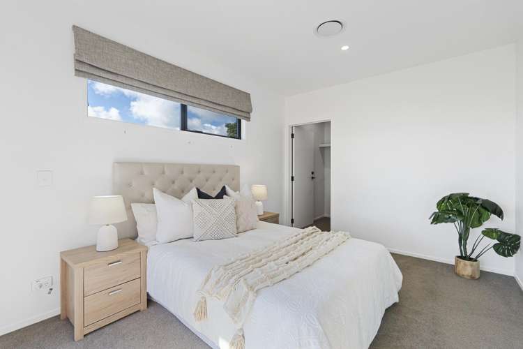 1356A South Road Kaitake_13