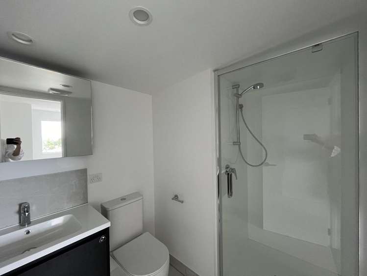 10/11 Ryburn Road 1816_7