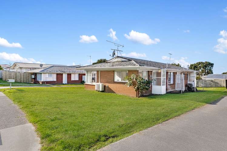 1/80 Howard Hunter Avenue St Johns_11