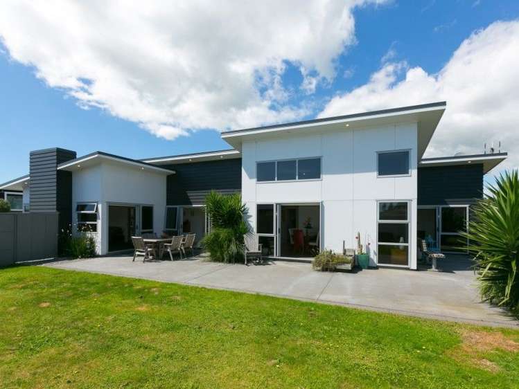 47 Links Drive Waiwhakaiho_42