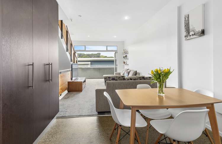 13/185 Tasman Street Mount Cook_5