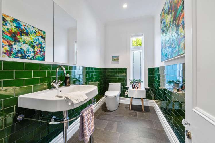 6 Russell Street Stanley Point_24