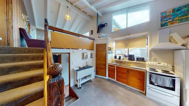27 Mowhanau Drive 11473_3