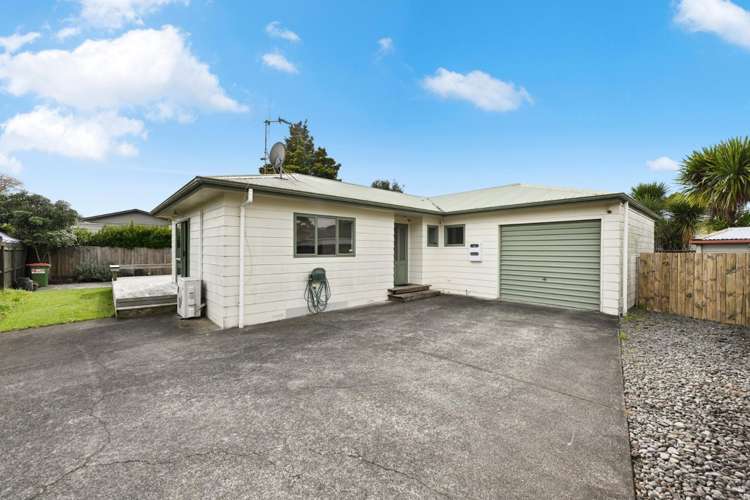 24B Livingstone Avenue 1112_1