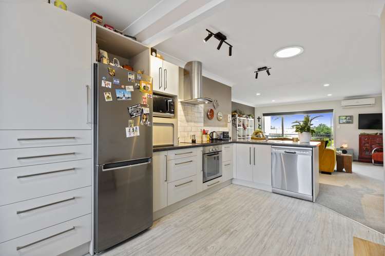 52/111 Santa Monica Drive Papamoa_9