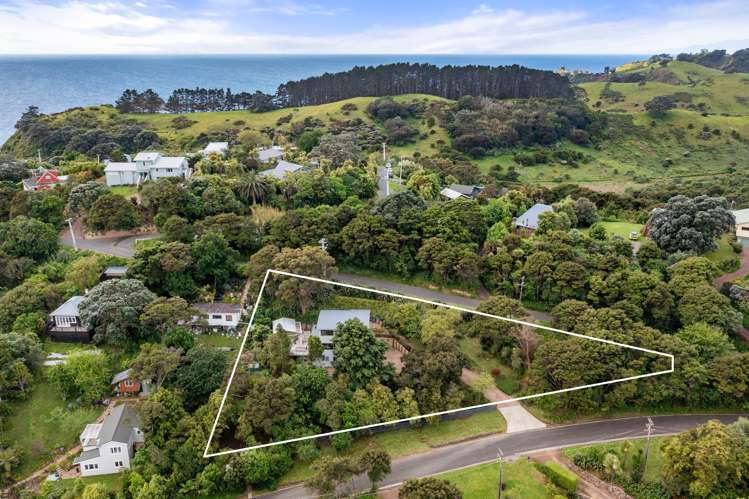 16 Hill Road Palm Beach_21