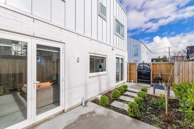 Investors want out - act now